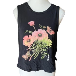 Camiseta sin mangas Levi's negra floral con gráfico de mariposa para mujer mediana - Imagen 1 de 6