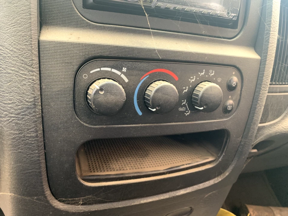 Dodge Ram 1500 2500 2002-2005 calefacción aire acondicionado control de clima temperatura OEM climatización  Foto 1 de 1