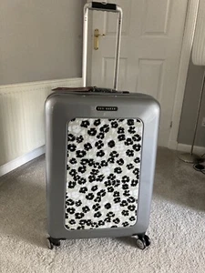 Ted Baker Skyylia Magnolia Medium Suitcase, Dust Bag & Cover RRP £315 - Picture 1 of 23