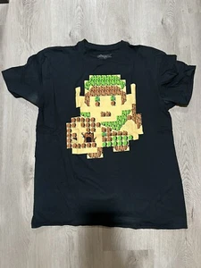 The Legend of Zelda Loot Wear Exclusive Men’s Large Link Tshirt - Picture 1 of 3