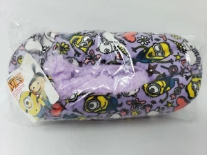Despicable ME3 Girls Slippers 1-Pair M/L 13-4 - Picture 1 of 1