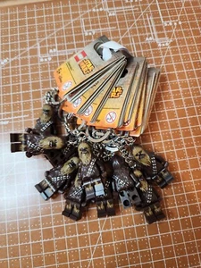 Lego 853451 Star Wars Disney Chewbacca Keychain New w/ Tag Mini-figure RETIRED!! - Picture 1 of 1