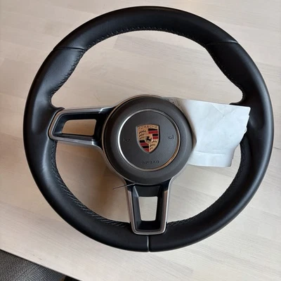 Volante manual OEM Porsche 991.2 911 Carrera 718 Cayman, Boxter, Panamera Foto 1 de 4