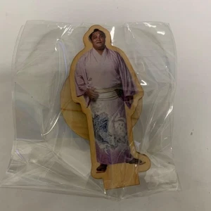 Sumo Gacha Oki No Umi Holzständer Kunikaze Oyakata Figur Display - Bild 1 von 2