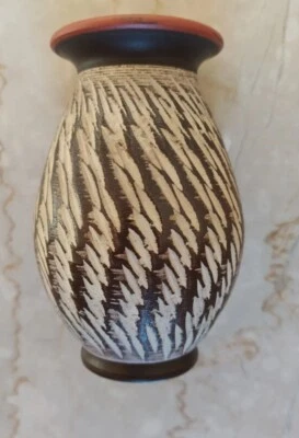 Kleine Blumenvase, Terracotta, Retro, sieht aus wie neu - Bild 1 von 4