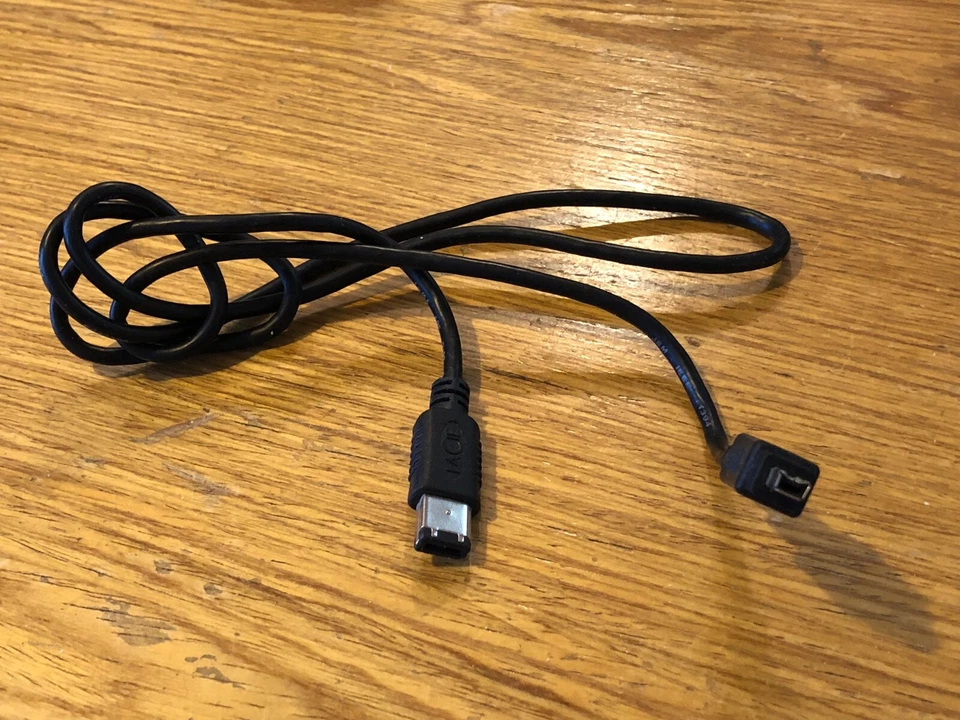 Firewire 800 zu Firewire 400 4-polig - 102 cm - Bild 1 von 1