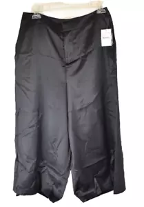 Women's Valette Black Capri Cropped Dress Pants Size 8 NWT - Picture 1 of 10