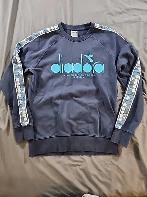 Moletom unissex gola redonda Diadora logotipo tripulação azul médio - Imagem 1 de 4
