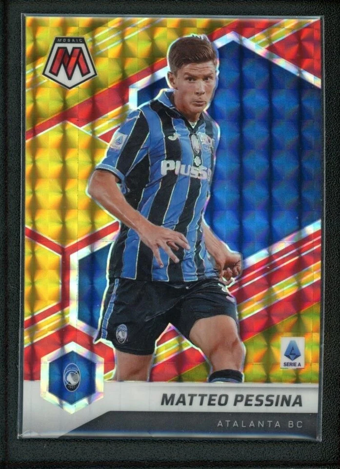 2021-22 MATTEO PESSINA 07/10 PANINI MOSAIC SERIE A GOLD - Image 1 of 2