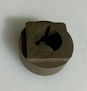 Vintage 3169 Ariens New Old Stock Retainer Hub for Deck #3169 - Picture 1 of 2