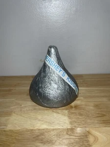Vintage Hershey Bank Giant Kiss Bank Folie verpackt Large Size Kiss 9in Tall! - Bild 1 von 8
