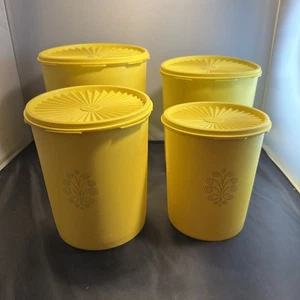 Vintage Tupperware Stapelkanister 4er Set Servier gelb golden Ernte mit Deckel - Bild 1 von 3