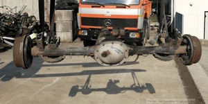 assale posteriore JEEP CHEROKEE 2.5 TD n motore 99B 36467a - Picture 1 of 7