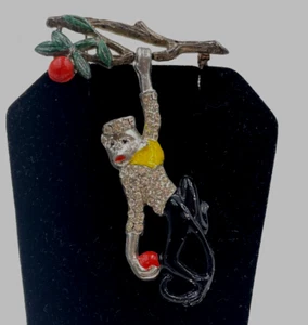 BAUMAN MASSA signed HANGING ON TREE MONKEY WHIMSICAL VINTAGE BROOCH ENAMEL 1930s - Picture 1 of 12