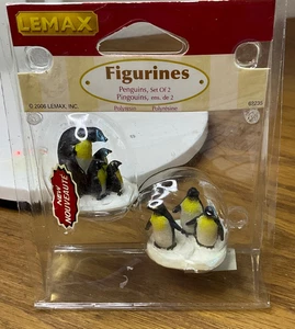 Set 2 statuine Lemax Penguins 2006 villaggio di Natale invernale decorazione vacanze - Foto 1 di 2