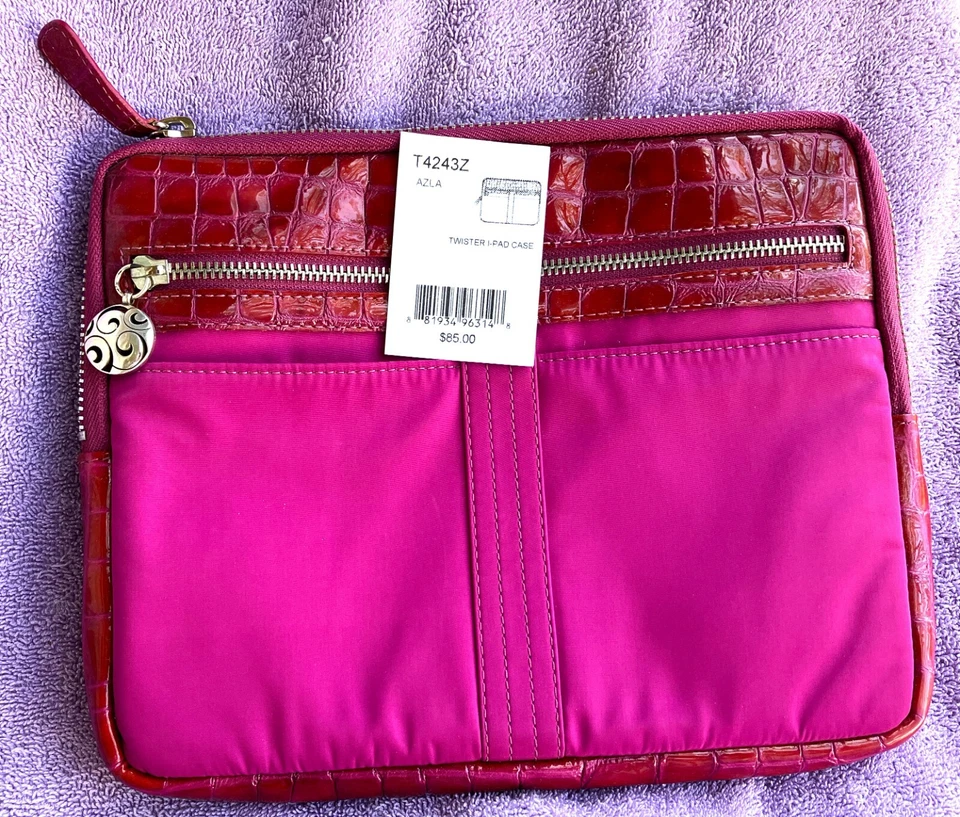 NWT BRIGHTON Twister Fushia nylon patent leather zip around iPad/tablet Pouch - Imagem 1 de 4