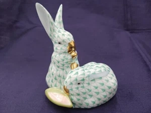 Herend Rabbit Green Fishnet Twin Bunny Figurine 3.5in Porcelain Vintage Hungary - Picture 1 of 16
