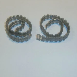 Dinky Toys Tracks Pair Type A #1 Grey Treads 353 Shado 622 690 691 694 977 984 - Picture 1 of 8