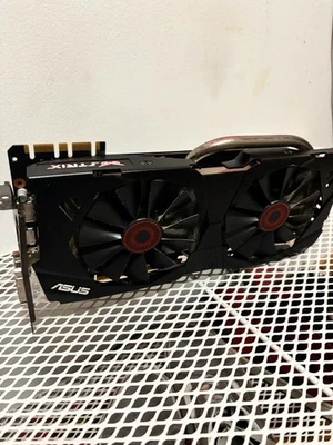 ASUS Strix GeForce GTX 970 4GB DDR5 Scheda Grafica in ottime condizioni - Immagine 1 di 3