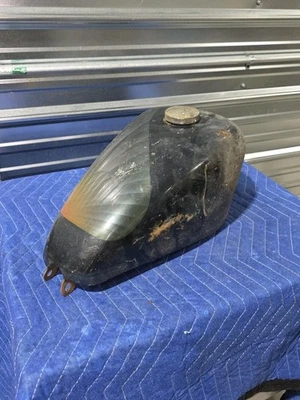 De colección Harley-Davidson XL Sportster Pranut tanque de combustible gasolina con tapa Foto 1 de 4