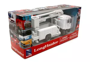 Modellino camion scala 1:43 UTILITY TRUCK CESTELLO diecast modellismo statico - Foto 1 di 1