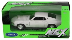 1969 Ford Mustang Boss 429 1/24 Diecast Metal Model by Welly - White w/  BOX - Picture 1 of 13