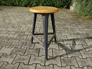 Alter Hocker Industriehocker ca. 60 cm - Bild 1 von 5