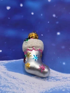 Mini medias vintage de vidrio soplado adorno de Navidad 1,75" de alto - Imagen 1 de 5