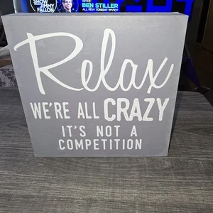 Relax We're All Crazy Es ist kein Wettbewerb  - Bild 1 von 3