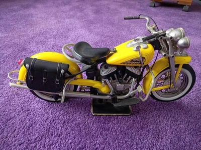 Новый Ray 1948 Indian Chief мотоцикл масштаб 1:6 заказ литая модель желтый - Изображение 1 из 2