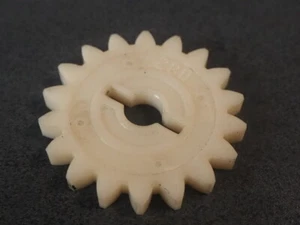 YAMAHA RD250 DS7  - 7639- GEAR, PRIMARY 280-17851-00 - Bild 1 von 6