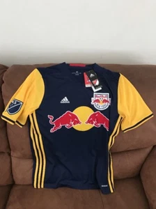 Adidas New York Red Bulls MLS Fußball Trikot Neu Mit Etikett Gr. XL Jugend - Bild 1 von 9
