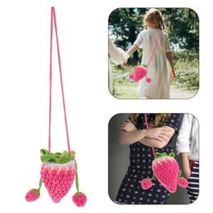 Bezaubernde Umhängetasche in Erdbeerform gestrickt Obstform Schultertasche - Bild 1 von 12