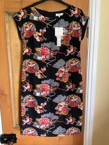 Brand new pure Silk sleeveless East Lifestyle Ladies dress in oriental design. - Picture 1 of 5