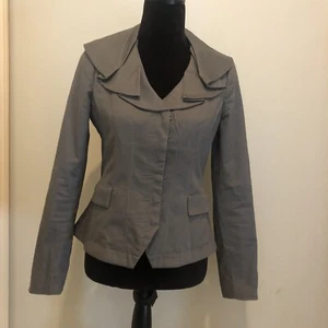 Millard Fillmore Womens Blazer Jacket Sz Small Gray Ruffle Collar EUC - Picture 1 of 6