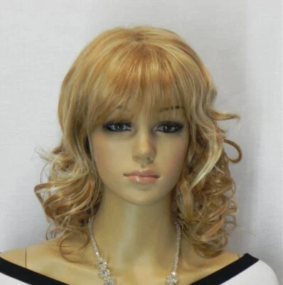 Sexy Peluca de Cabello Mediana Rubia Clara Mezcla Rubio Oscuro Culy Mujeres Juegos con disfraces + Gorra Foto 1 de 4