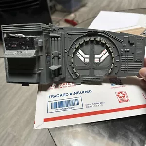Star Wars Legacy Millennium Falcon stazione navigatore computer interno diorama decalcomania - Foto 1 di 6
