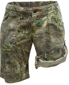 Realtree Camo Cargo Bermuda Shorts, Max-1 Ladies Camouflage - Picture 1 of 2