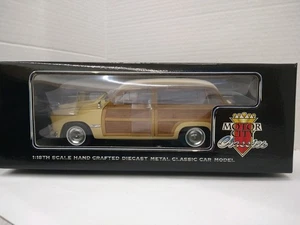 Motor City Classics #30003 1949 Ford Woody Wagon 1/18 Scale Diecast Model - Picture 1 of 1