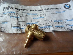 ^ BMW Führungsbuchse, elektrische Windschutzscheibe, K 75RT, K 1100LT, Best.-Nr.  46632309961 - Bild 1 von 1