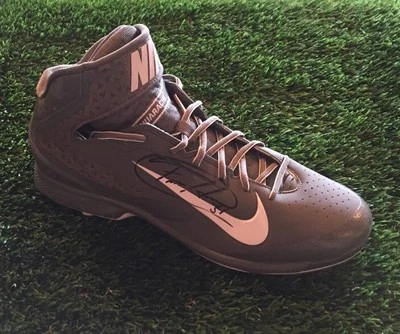 FELIX HERNANDEZ Signed NIKE AIR Baseball  Cleat JSA/COA CY YOUNG SICK - Image 1 of 4