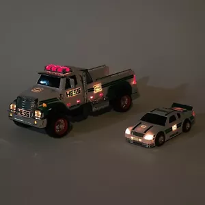 Hess 2011 Modern Toy Truck Ambulance and Rescue Truck Tested Works Well No Box - Picture 1 of 18