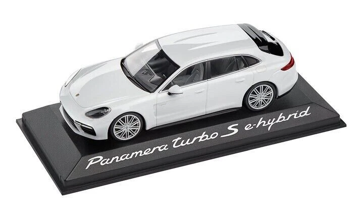 PORSCHE PANAMERA TURBO S E-HYBRID 2016 WHITE MINICHAMPS WAP0207630J 1:43 - Photo 1/1
