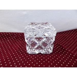 Mikasa Slovenia heavy lead crystal box with lid, 4" square gift trinket box - Picture 1 of 12