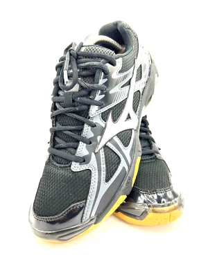Mizuno Wave Bolt 4 Volleyball Shoes  Womens Size 9.5  Black/Grey  Used.  600 - Image 1 of 4