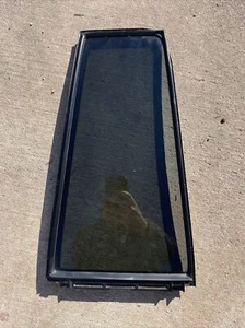 2008-2012 Toyota Highlander Right Rear Passenger Door Vent Glass OEM - Picture 1 of 6