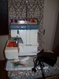 Privileg 303 Overlock Nähmaschine, 3 Faden - Bild 1 von 13