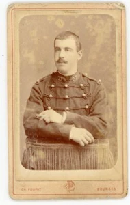 PHOTO CDV photographie Bourges Poupat, un militaire pose 37ème régiment - Picture 1 of 2