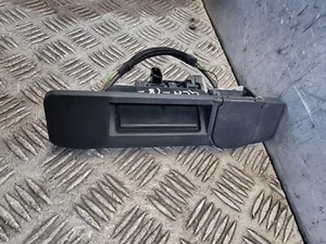 MERCEDES GLA 200 MANIJA DEL PORTÓN TRASERO CON CÁMARA A1667600903 W156 2,1 L AUTO SUV 2018 - Imagen 1 de 9