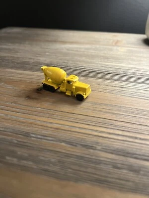 1:160 N Scale Cement Trucks (2pk) Grey RESIN - Image 1 of 4